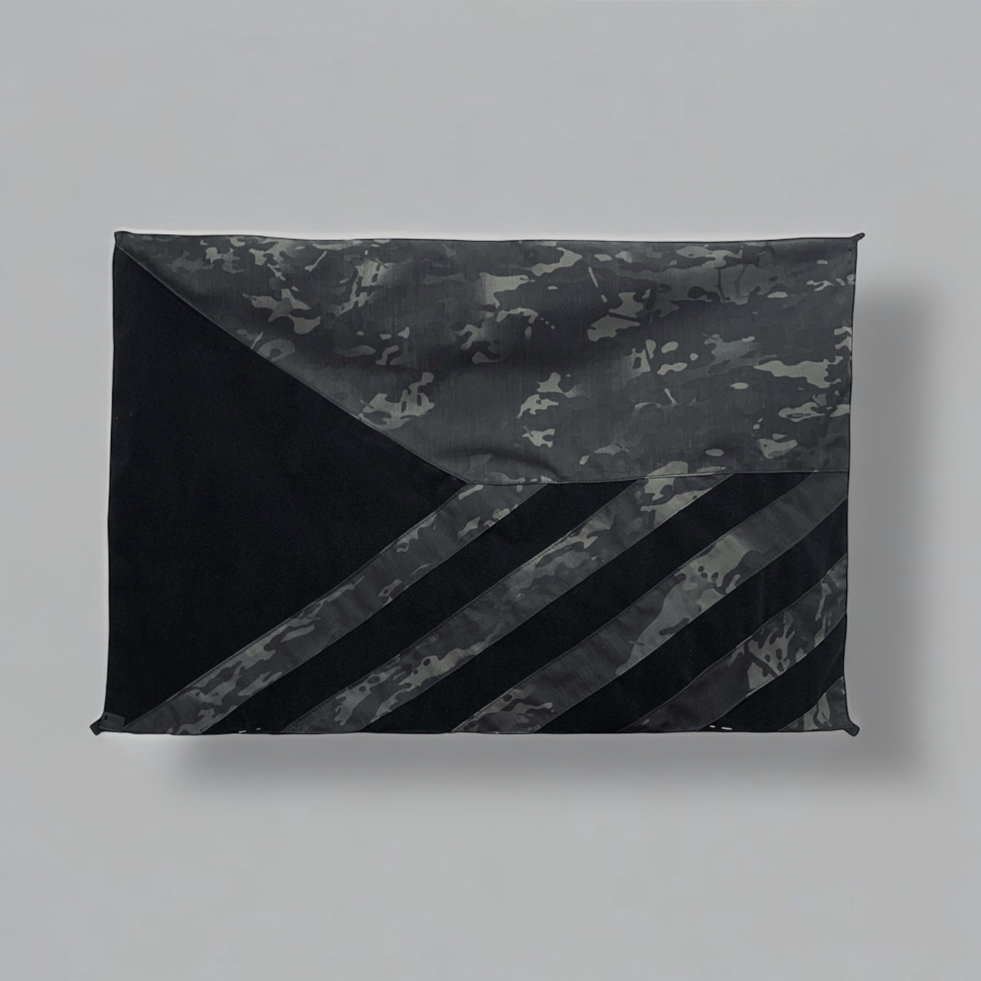 Flag panel - RUN 'N' GUN